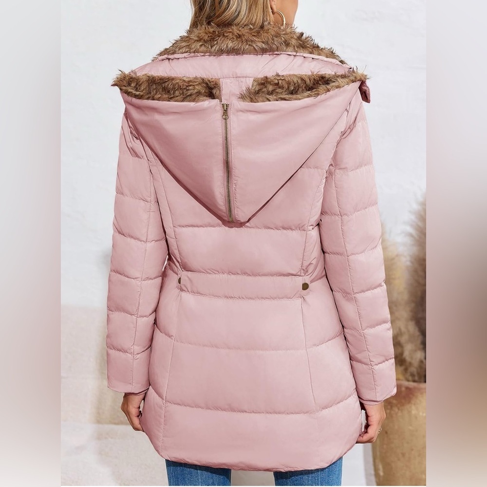 NWOT- Remikstyt Woman’s Winter Coat Down Jacket, Zipper Hood, Faux Fur Inside - Picture 4 of 16